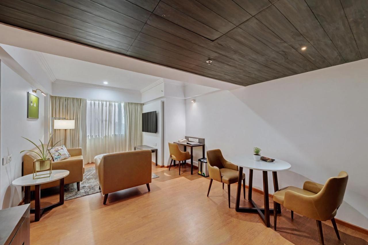 Hotel The Fern Residency Turbhe Navi Mumbai Exterior foto